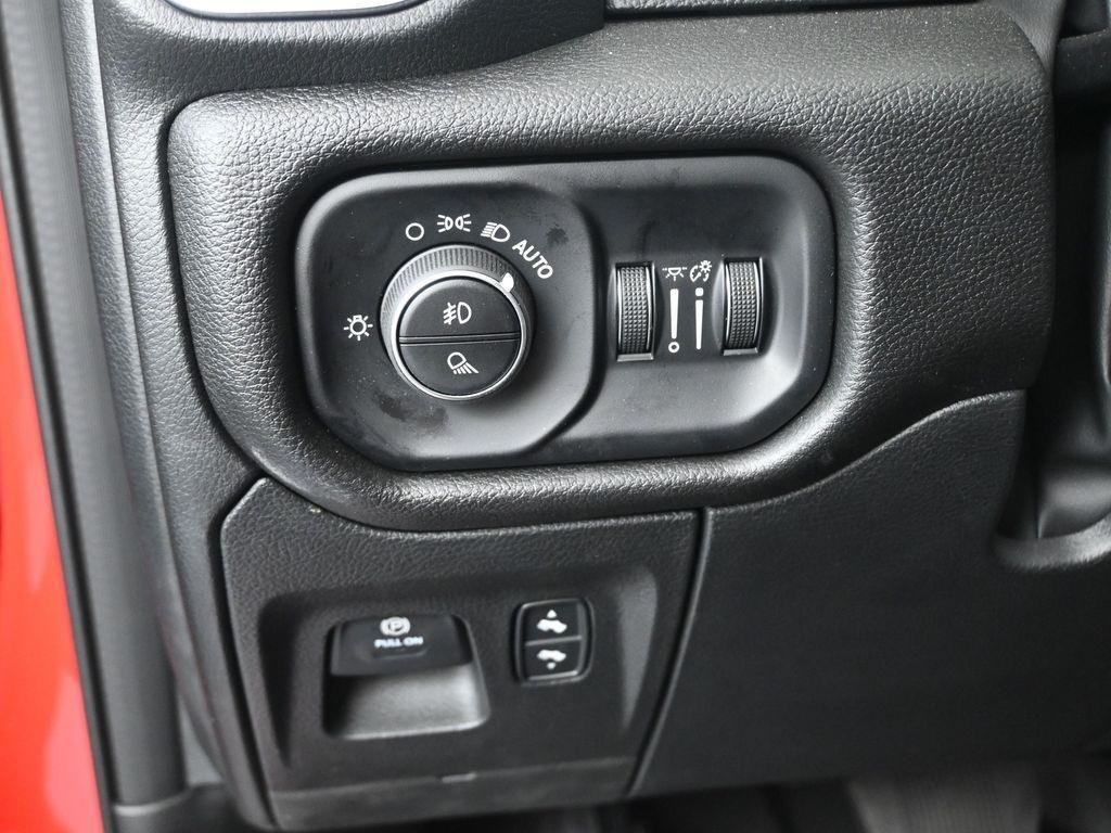 new 2025 Ram 1500 car, priced at $69,420