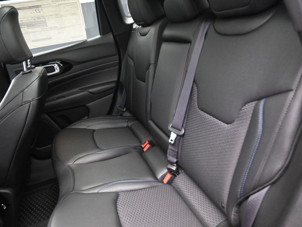 new 2025 Jeep Compass car, priced at $36,356