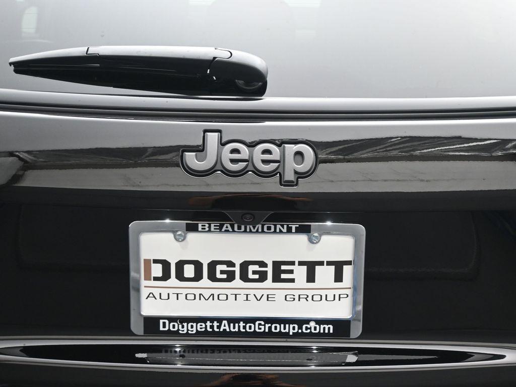 new 2025 Jeep Compass car, priced at $36,356