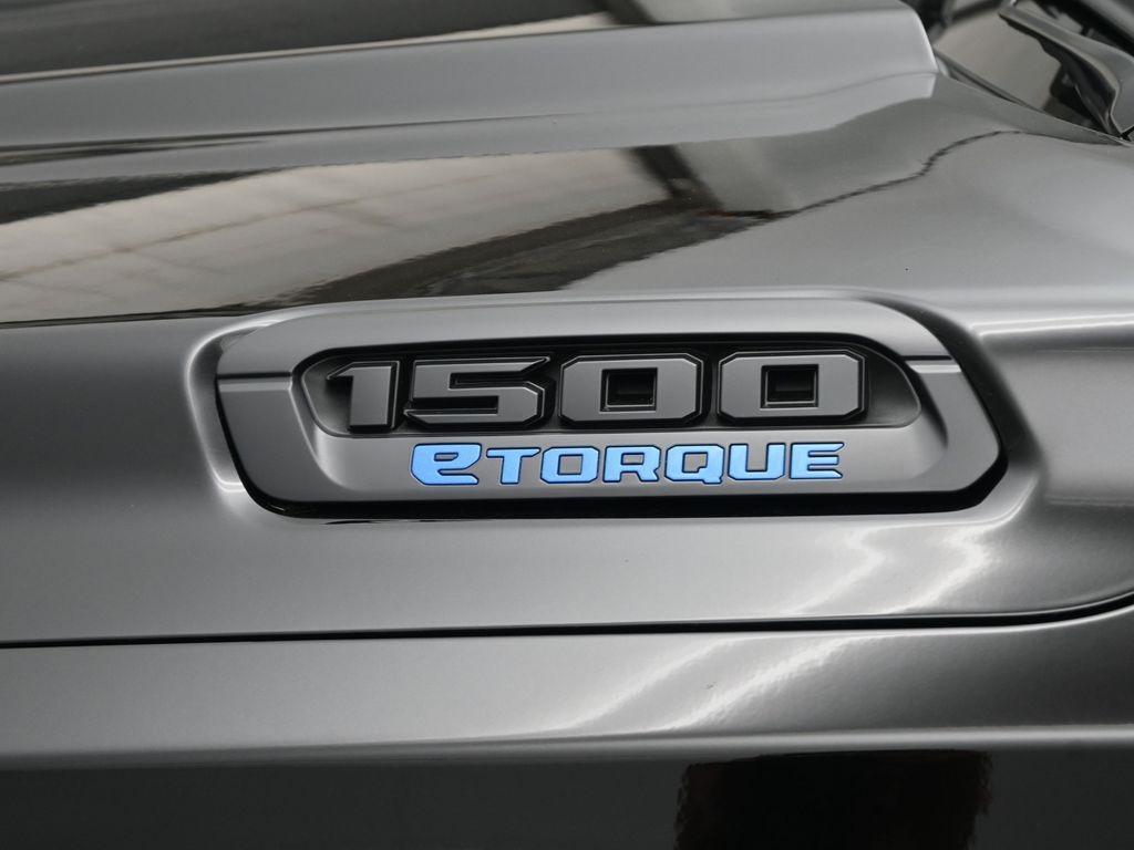 new 2025 Ram 1500 car, priced at $40,022
