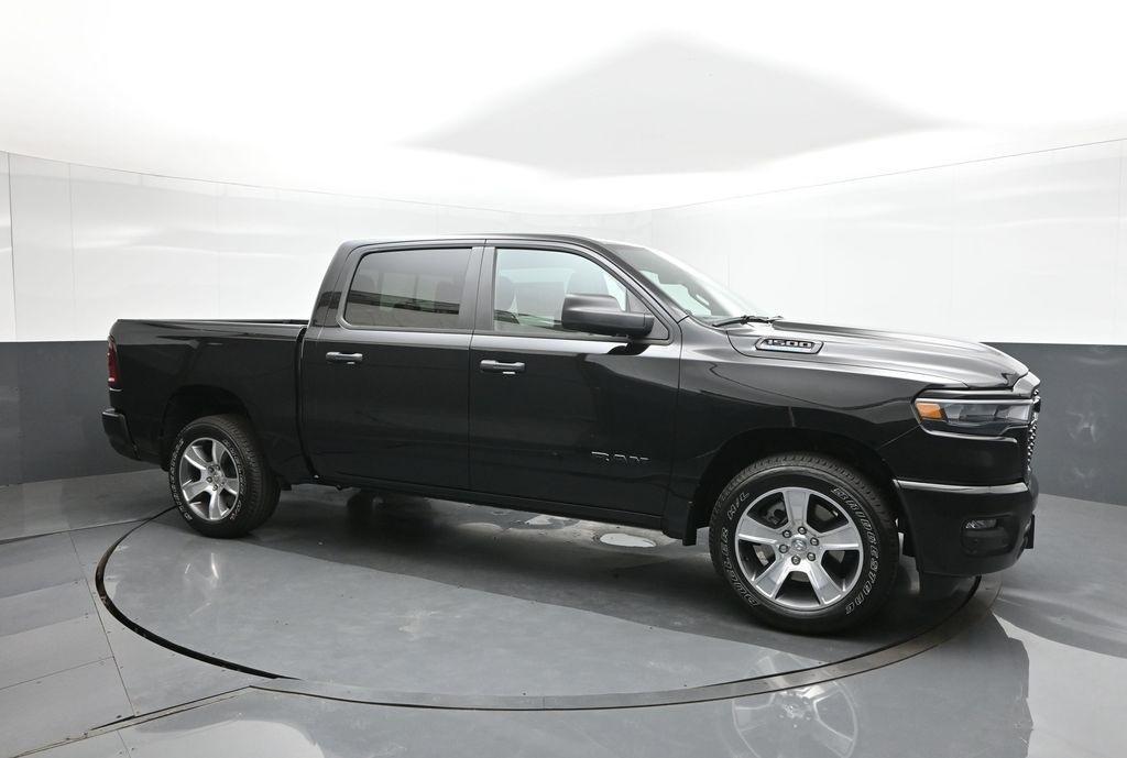 new 2025 Ram 1500 car, priced at $40,022