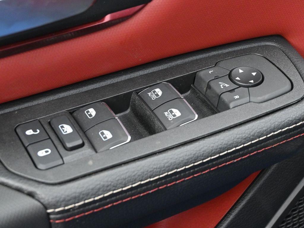 new 2025 Ram 1500 car, priced at $61,263