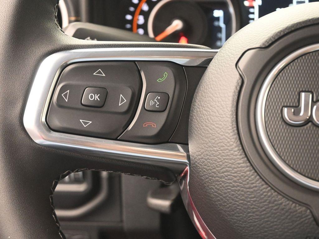new 2025 Jeep Wrangler car, priced at $54,307