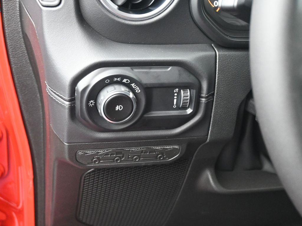 new 2025 Jeep Wrangler car, priced at $54,307