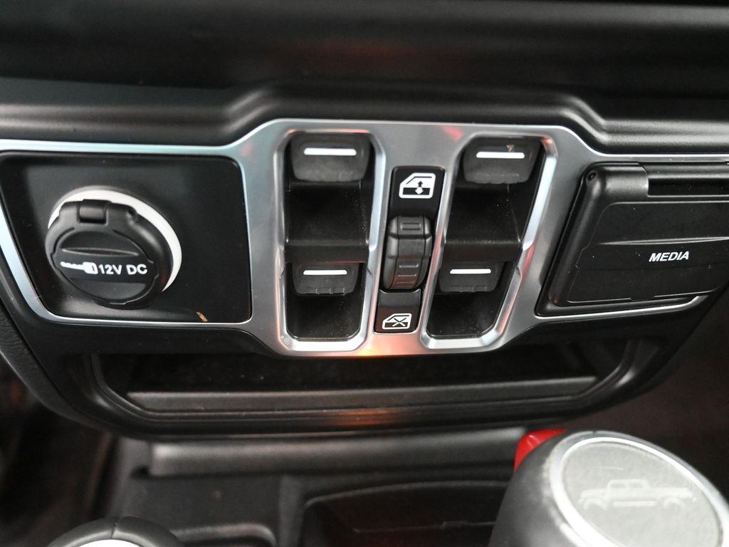 used 2023 Jeep Gladiator car, priced at $34,920