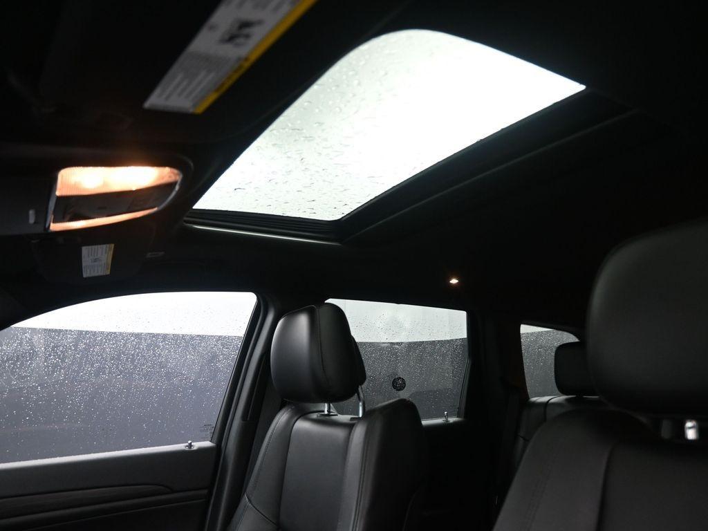 used 2019 Jeep Grand Cherokee car, priced at $22,165