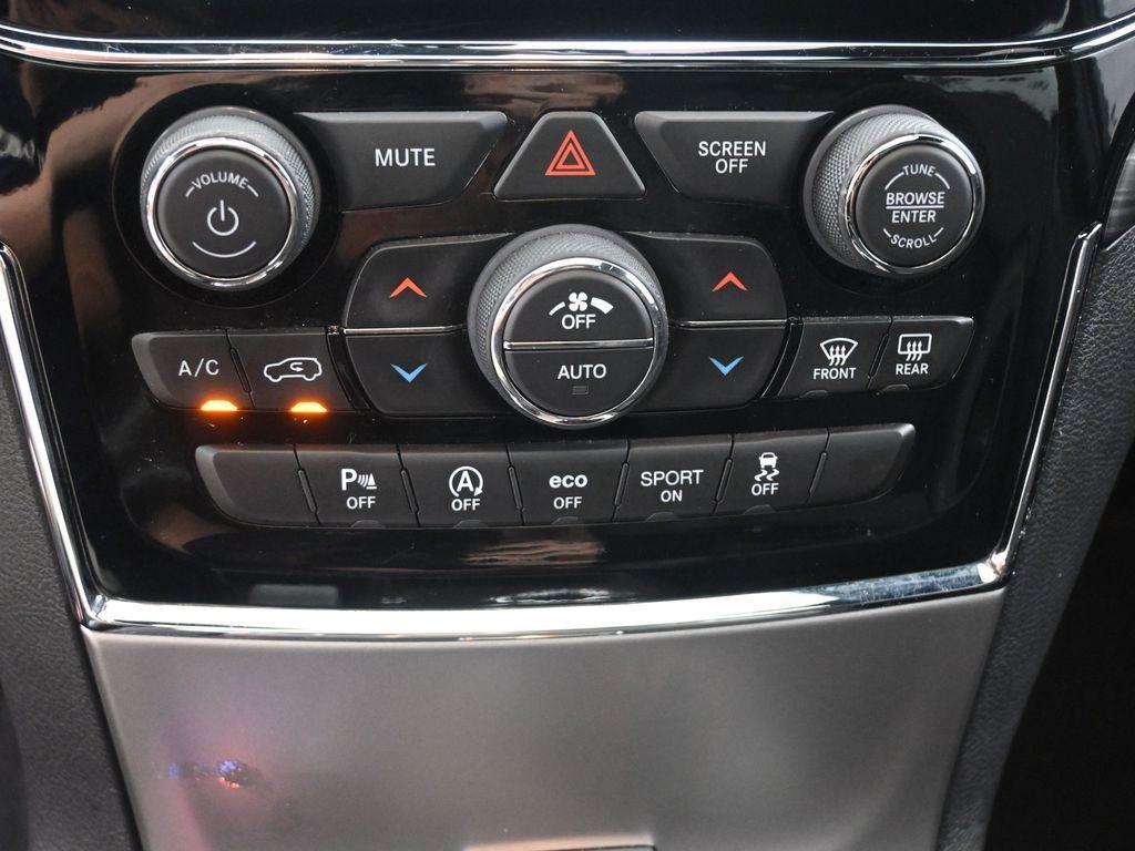 used 2019 Jeep Grand Cherokee car, priced at $22,165