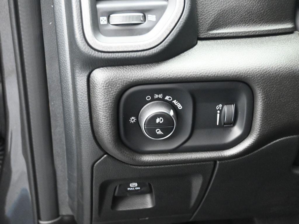 new 2025 Ram 1500 car, priced at $40,199