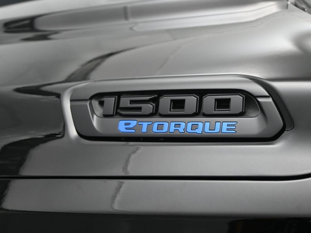 new 2025 Ram 1500 car, priced at $40,154