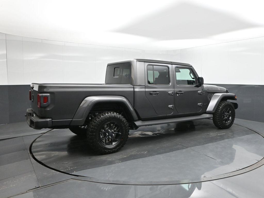 new 2025 Jeep Gladiator car, priced at $44,239