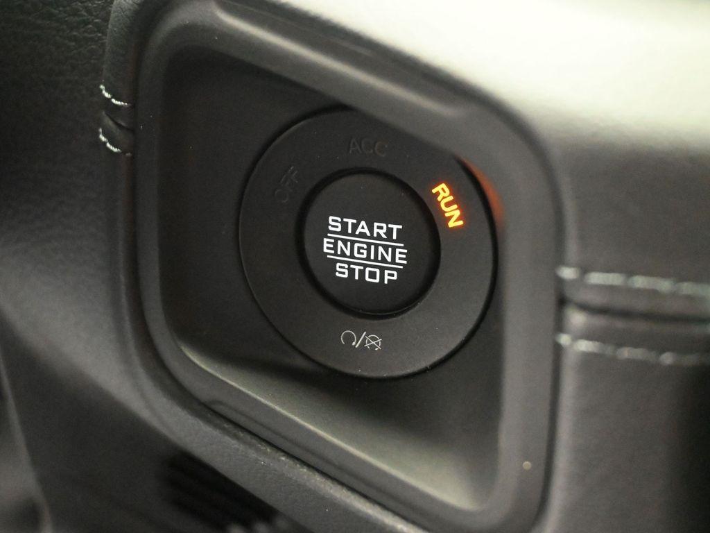 new 2025 Jeep Gladiator car, priced at $44,239