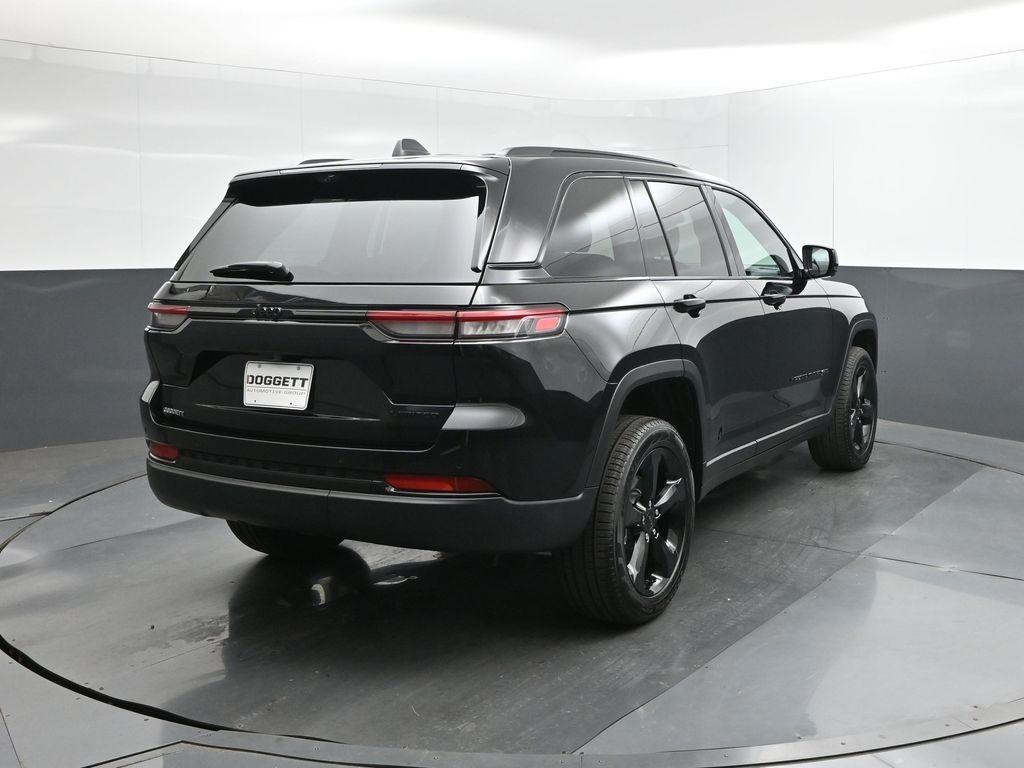 new 2025 Jeep Grand Cherokee car, priced at $47,089