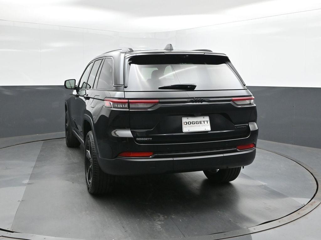new 2025 Jeep Grand Cherokee car, priced at $47,089