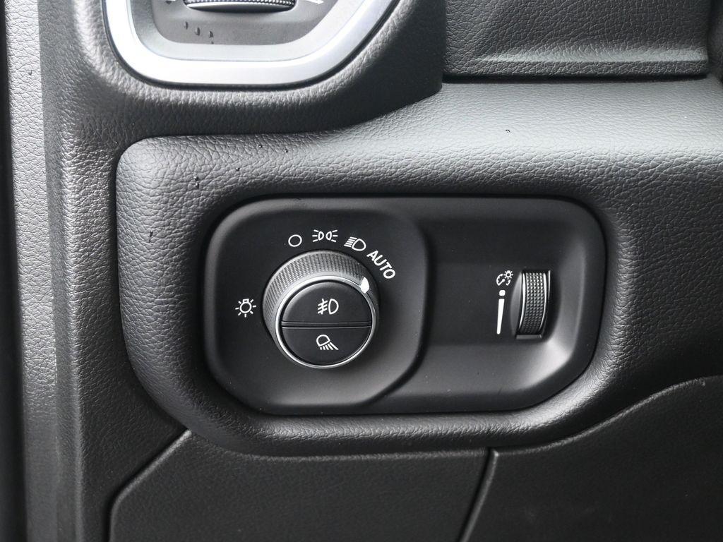new 2025 Ram 2500 car, priced at $74,620