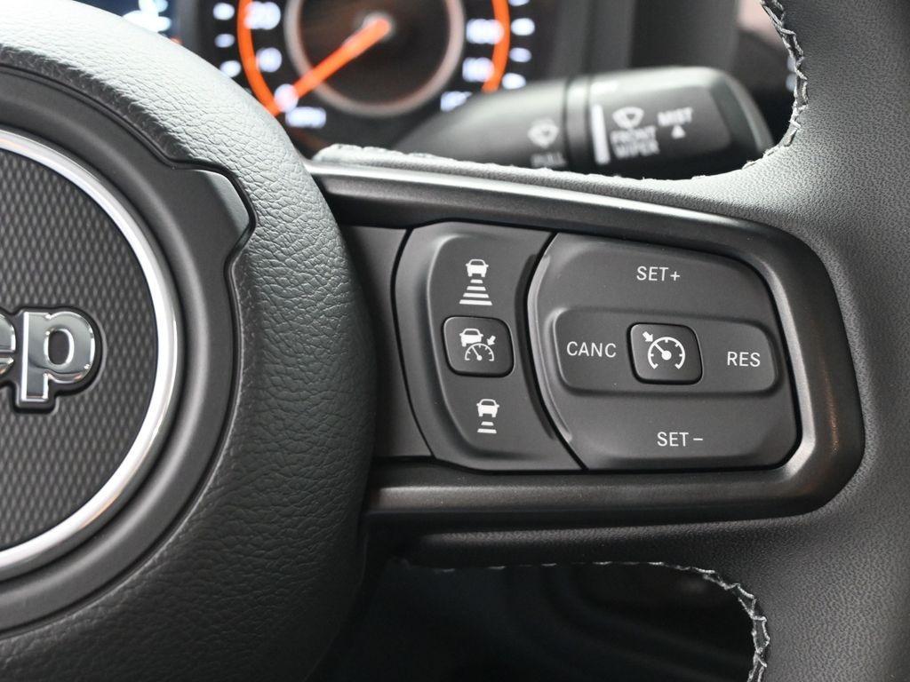 new 2025 Jeep Gladiator car, priced at $49,384