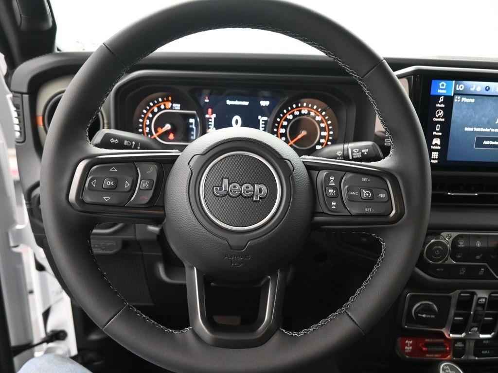 new 2025 Jeep Gladiator car, priced at $49,384