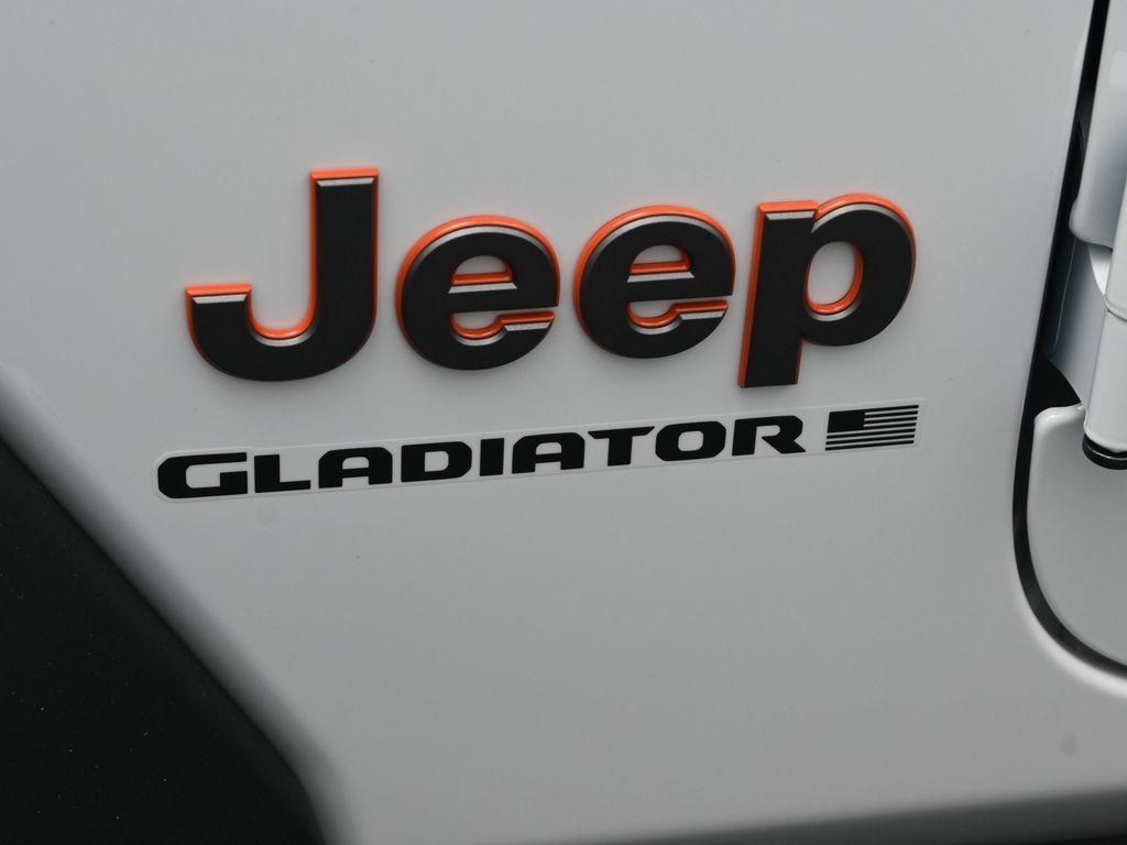 new 2025 Jeep Gladiator car, priced at $49,384