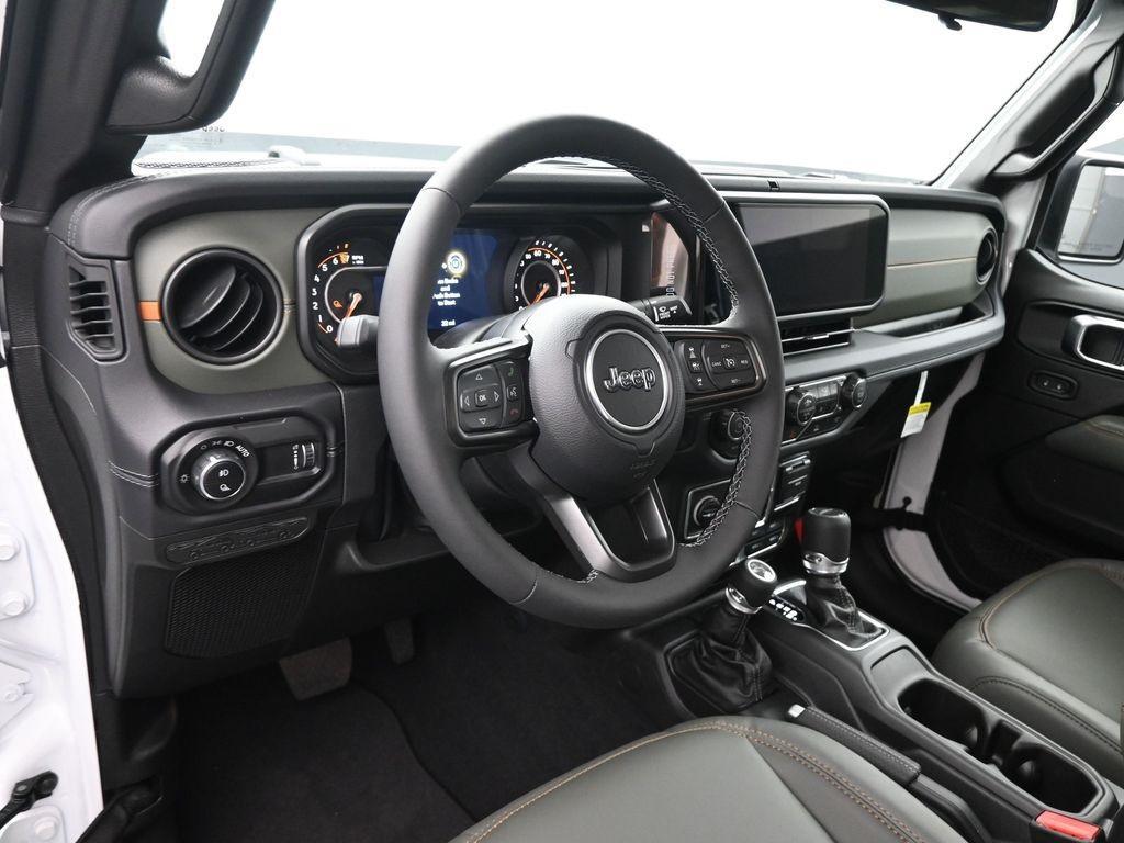 new 2025 Jeep Gladiator car, priced at $49,384