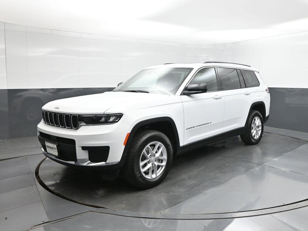 new 2025 Jeep Grand Cherokee L car, priced at $40,012