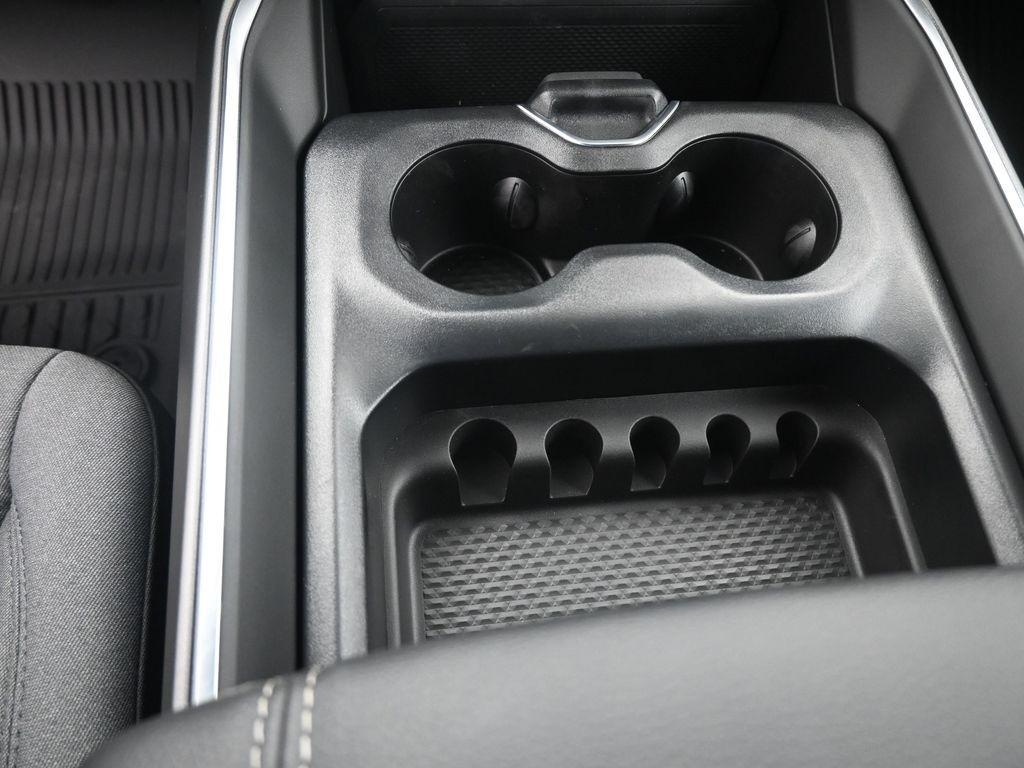 new 2025 Ram 1500 car, priced at $45,062