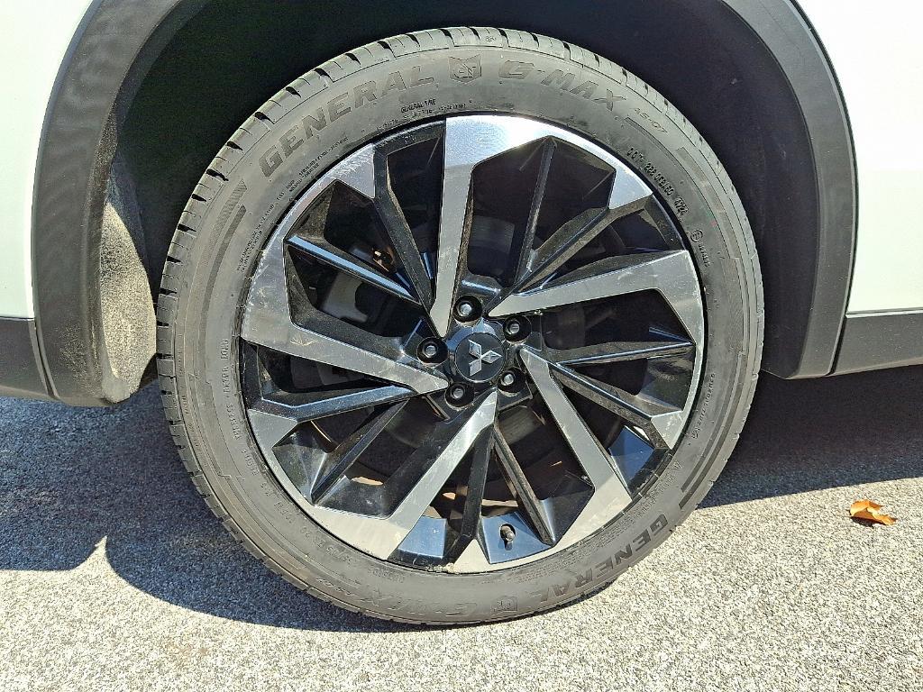 used 2022 Mitsubishi Outlander car, priced at $23,497