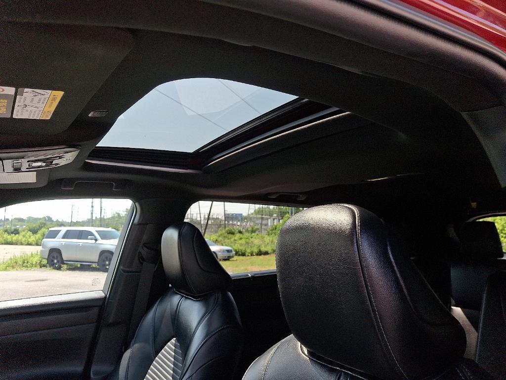 used 2022 Toyota Highlander car, priced at $37,700
