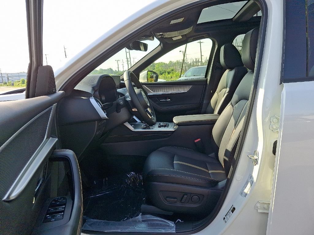 new 2025 Mazda CX-90 car, priced at $49,739