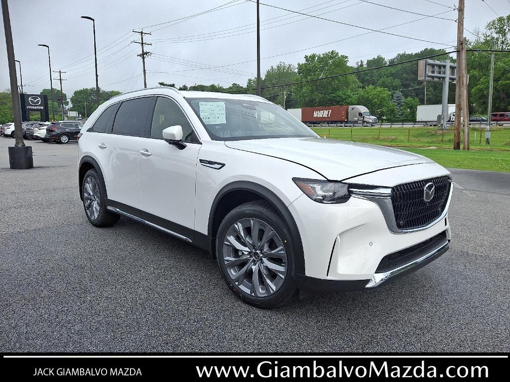new 2025 Mazda CX-90 car, priced at $49,739