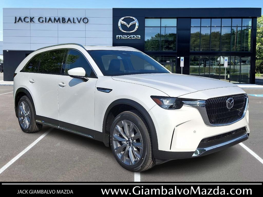 new 2025 Mazda CX-90 car, priced at $49,739