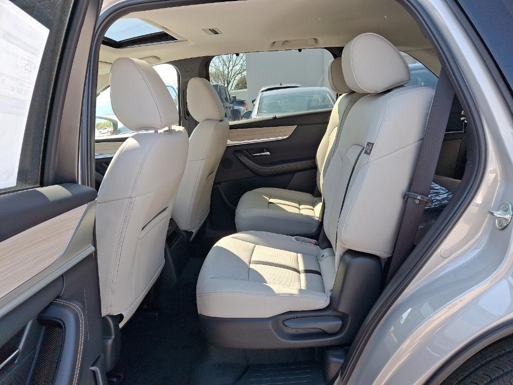 new 2025 Mazda CX-90 car, priced at $41,571