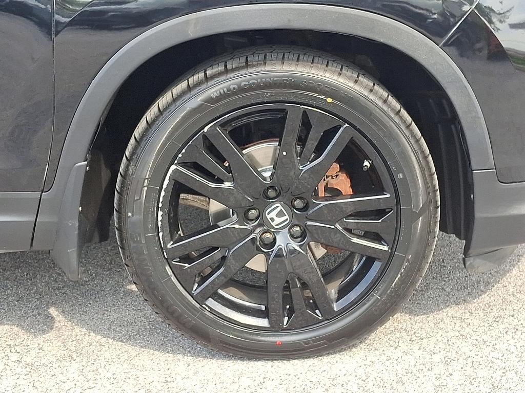 used 2022 Honda Pilot car, priced at $31,172