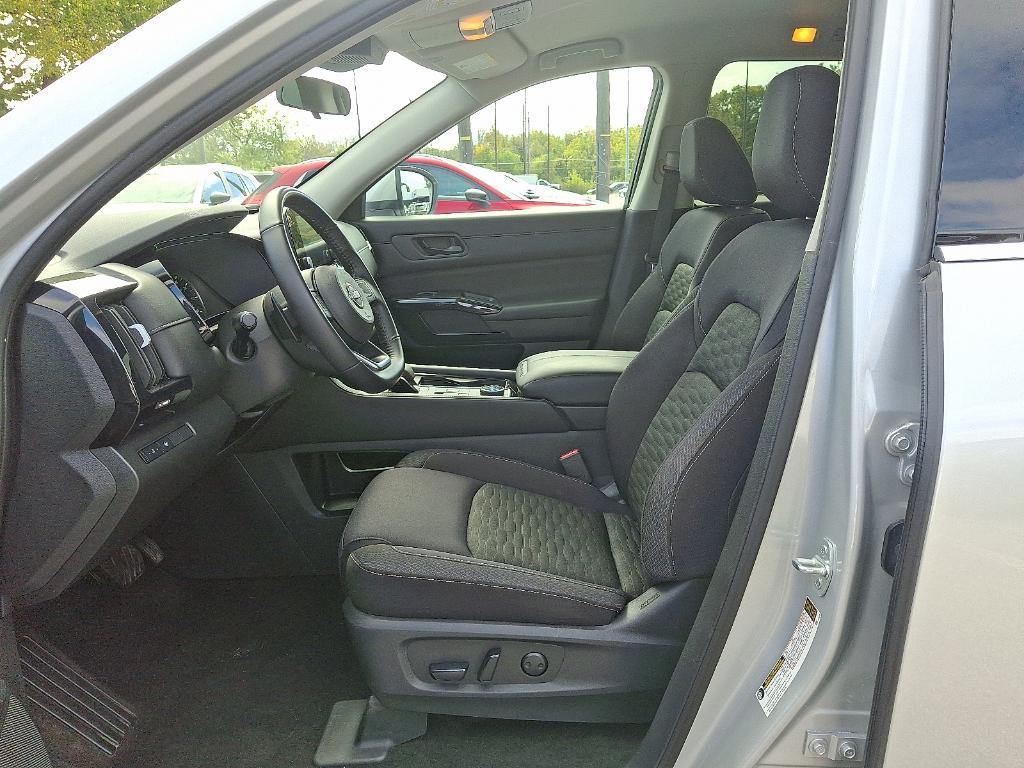used 2024 Nissan Pathfinder car, priced at $32,997