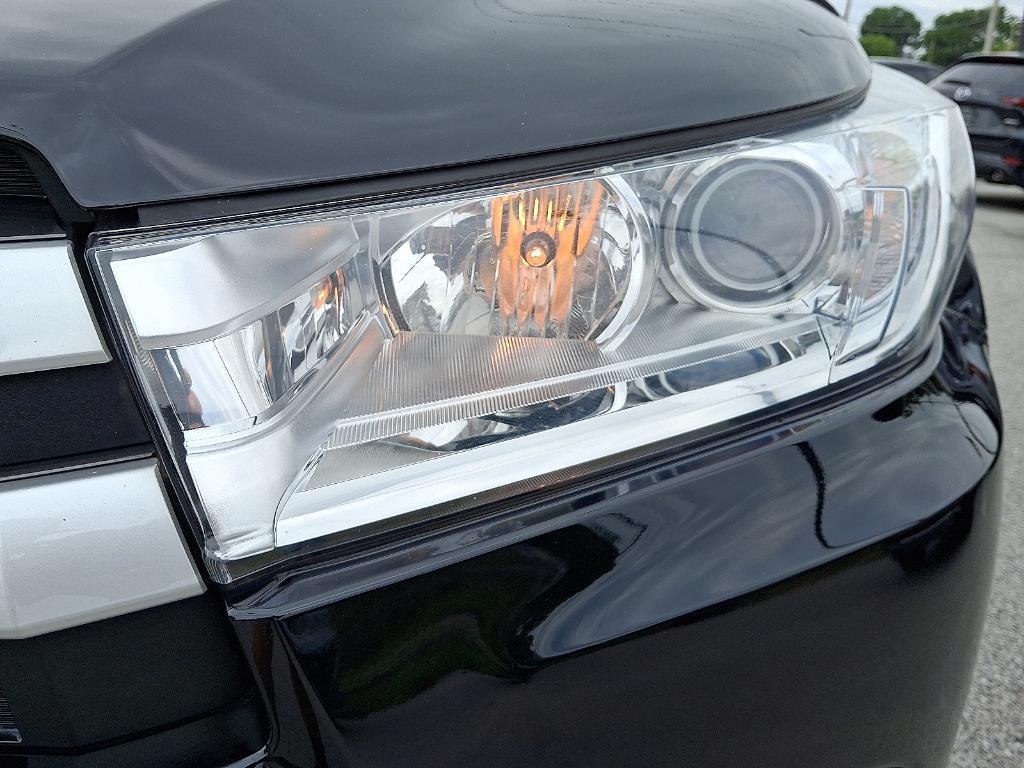 used 2017 Toyota Highlander car, priced at $24,300