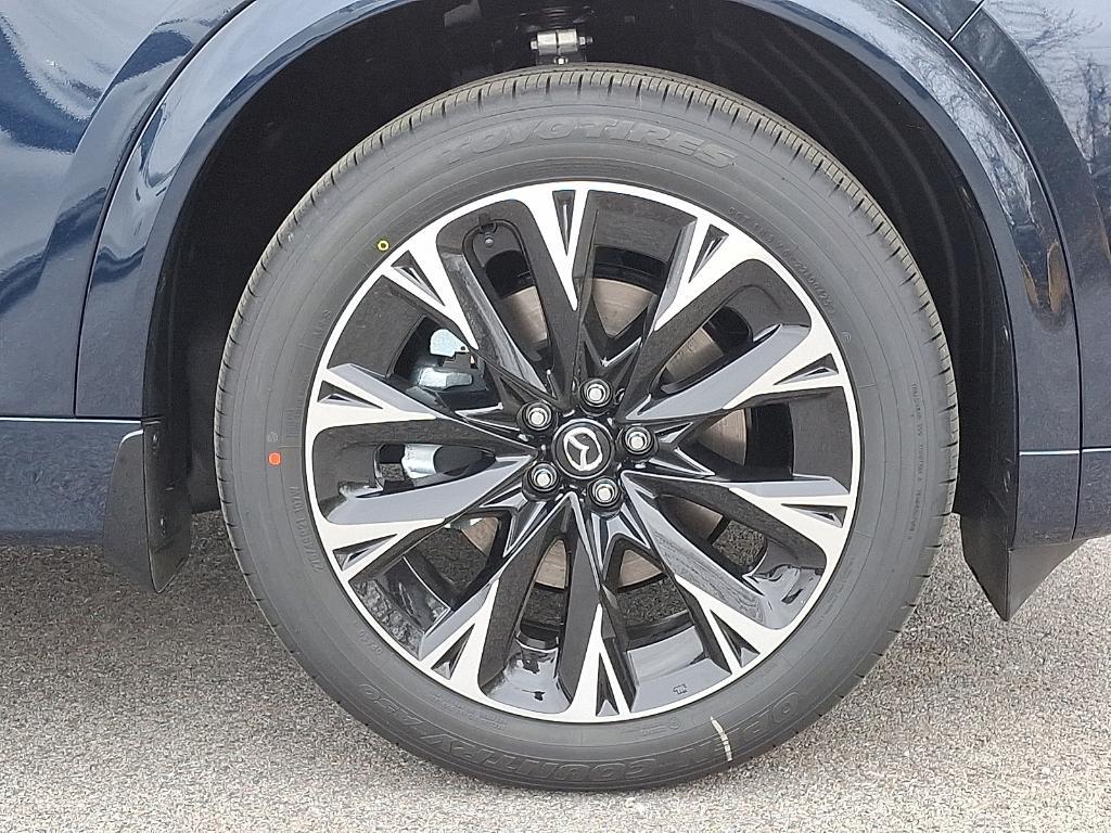new 2025 Mazda CX-90 car, priced at $51,436