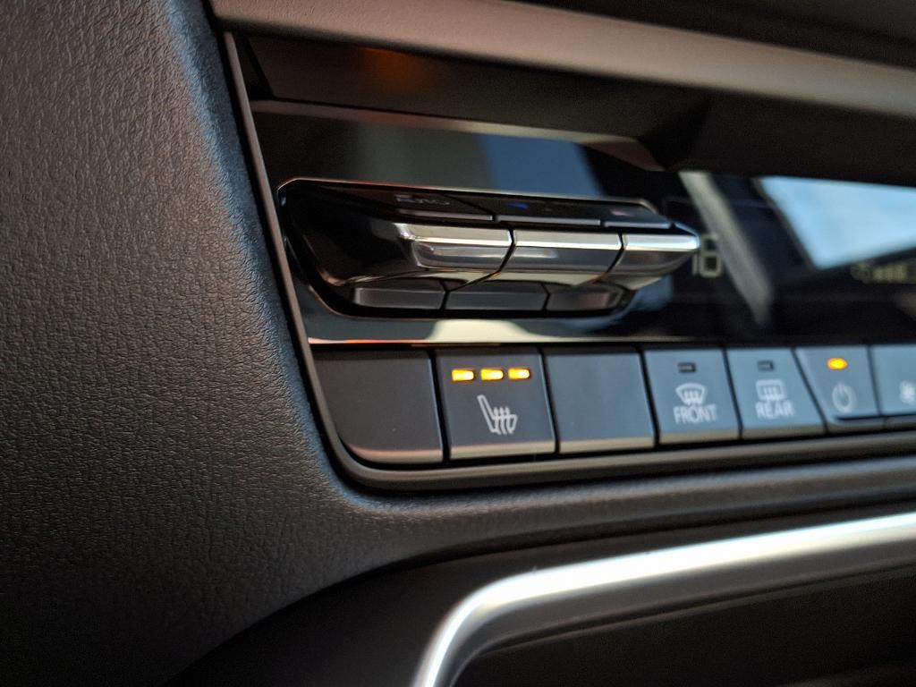 new 2025 Mazda CX-90 car, priced at $42,095