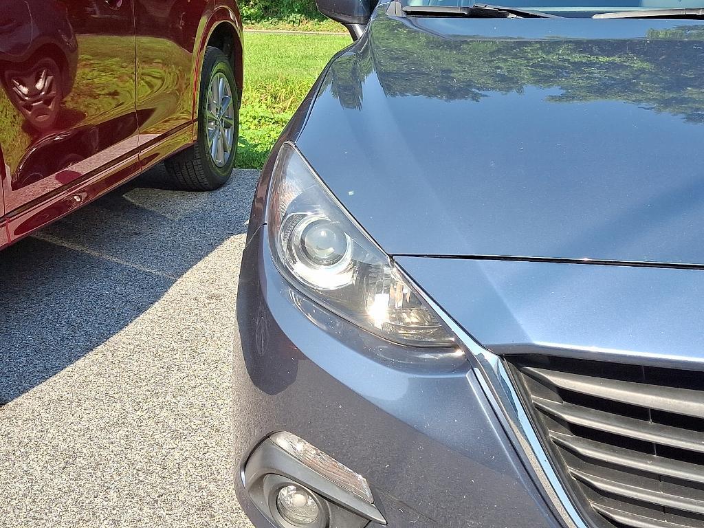 used 2015 Mazda Mazda3 car, priced at $12,900
