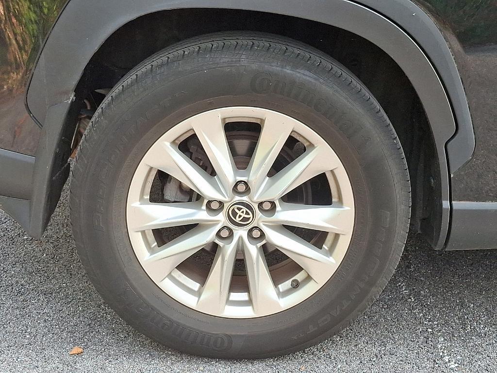used 2022 Toyota Corolla Cross car, priced at $25,200
