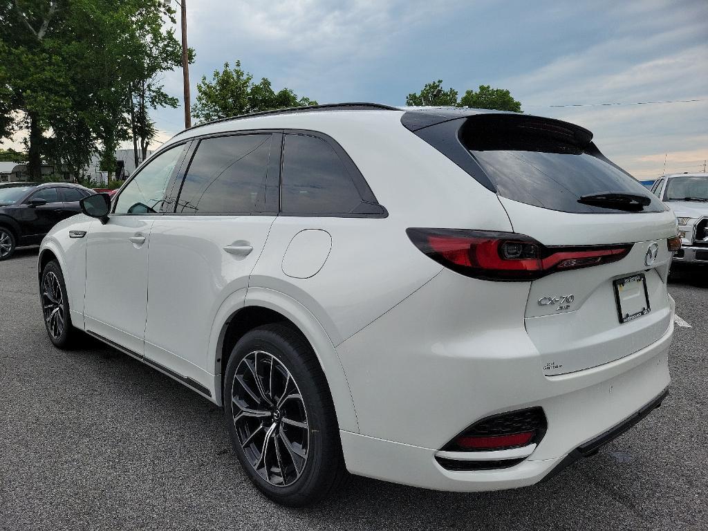 new 2025 Mazda CX-70 car, priced at $51,602