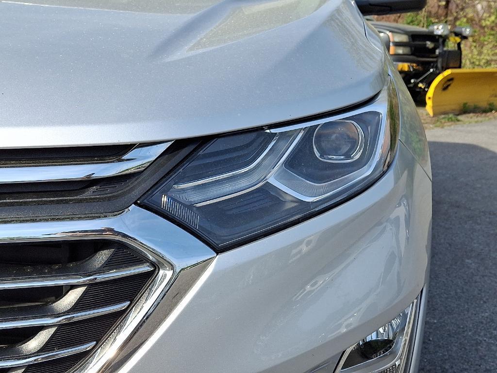 used 2021 Chevrolet Equinox car, priced at $23,981