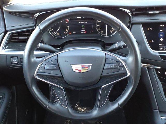 used 2021 Cadillac XT5 car, priced at $33,997