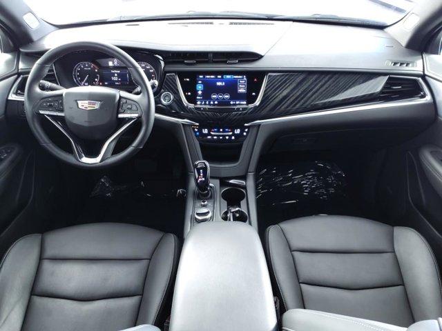 used 2024 Cadillac XT6 car, priced at $51,997