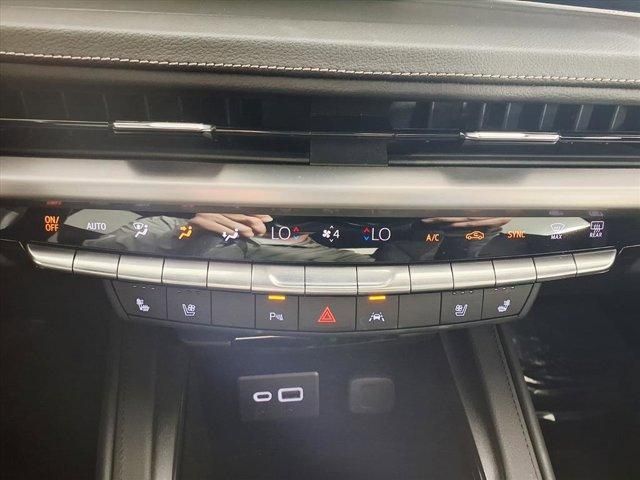 used 2024 Cadillac XT4 car, priced at $36,997