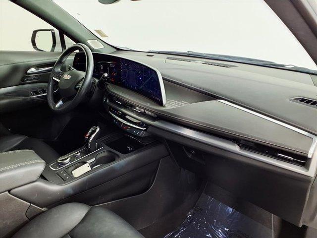 used 2024 Cadillac XT4 car, priced at $36,997