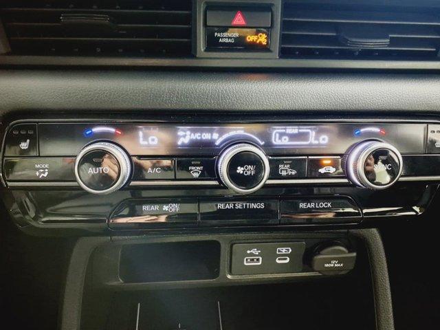 used 2023 Honda Pilot car, priced at $41,997
