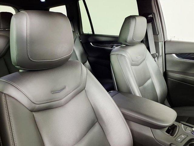 used 2025 Cadillac XT6 car, priced at $39,997
