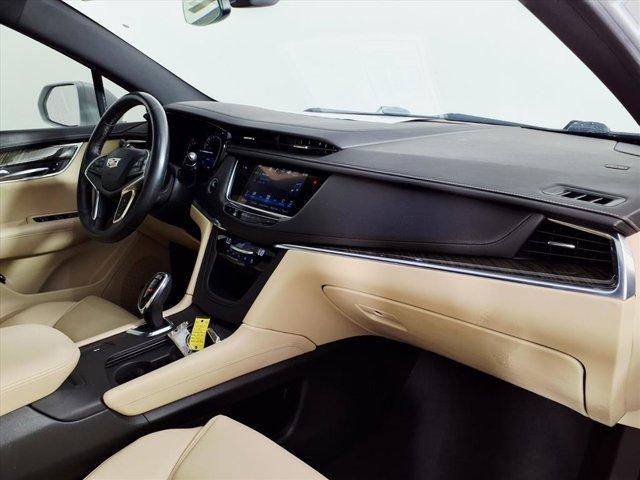 used 2017 Cadillac XT5 car, priced at $17,997