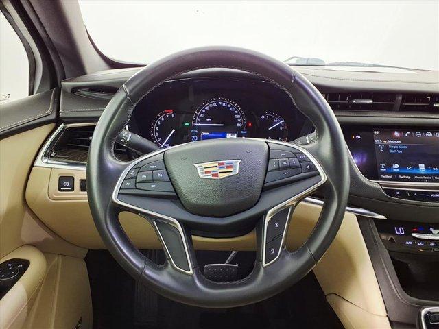 used 2017 Cadillac XT5 car, priced at $17,997