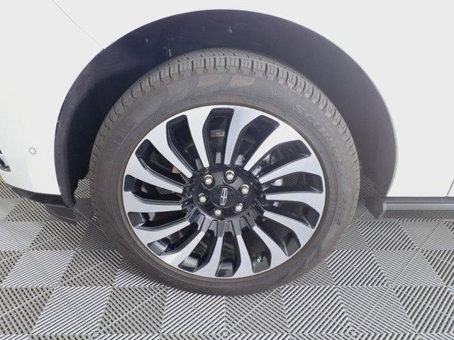 used 2024 Lincoln Navigator L car, priced at $92,997