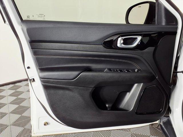 used 2023 Jeep Compass car