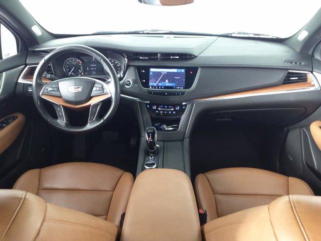 used 2020 Cadillac XT5 car, priced at $31,997